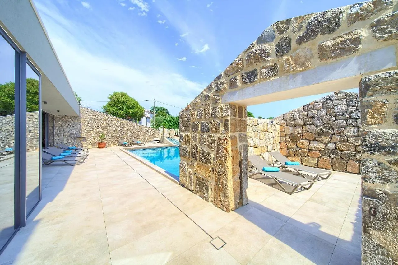 Luxury Jerini House With Pool And Wellness Villa Bajcici