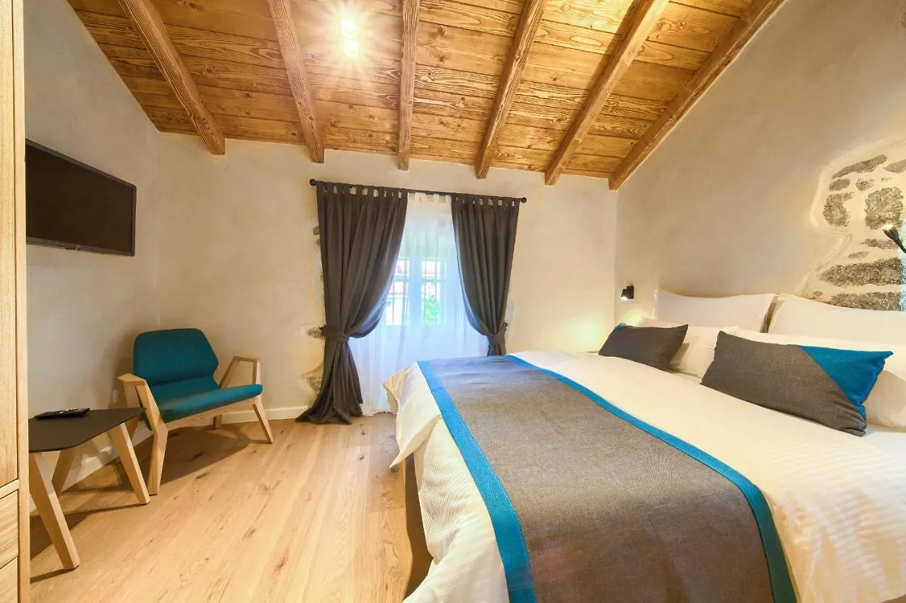 הוילה Bajcici Luxury Jerini House With Pool And Wellness קרואטיה
